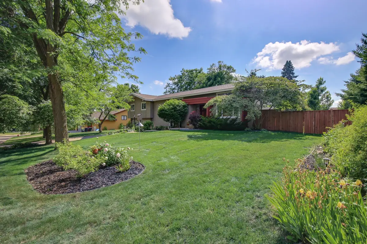 1400 Lia Drive, Northfield, MN 55057 - #1