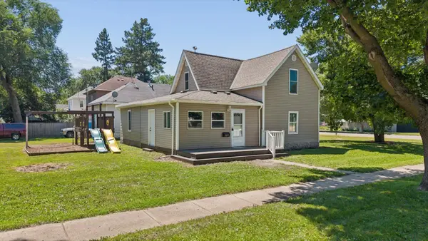 403 S Holcombe Avenue, Litchfield, MN 55355