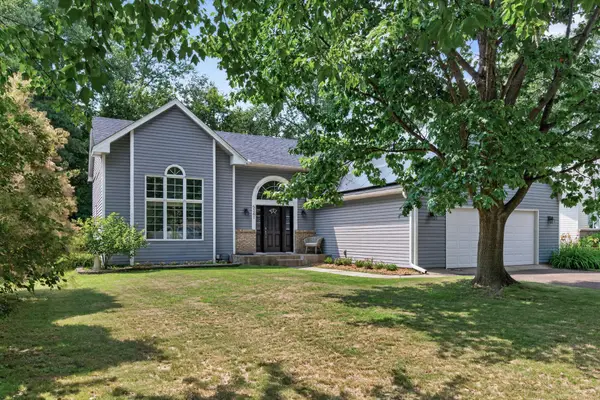5341 Cedarwood Court, Saint Paul, MN 55110