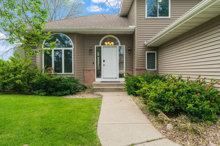 8901 Dunbar Knoll N, Minneapolis, MN 55443 - #3