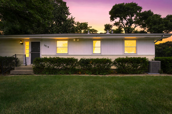 3818 W 103rd Street, Minneapolis, MN 55431