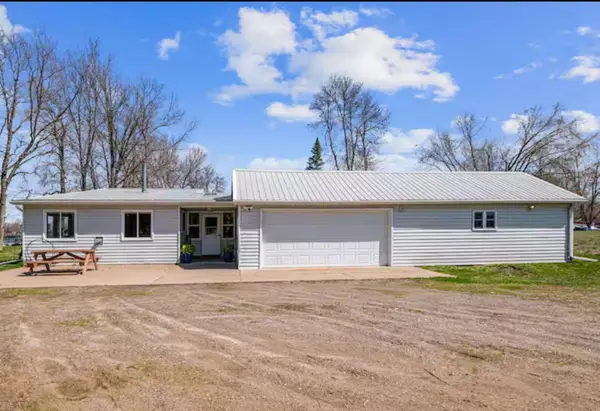 45327 Point Walk, Isle, MN 56342