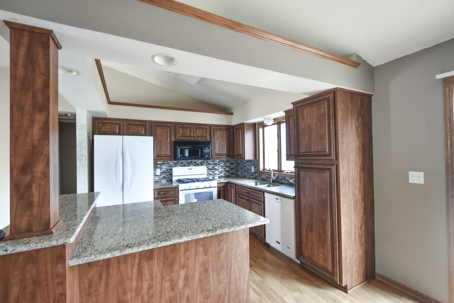 1002 W 2nd Street, Zumbrota, MN 55992 - #3