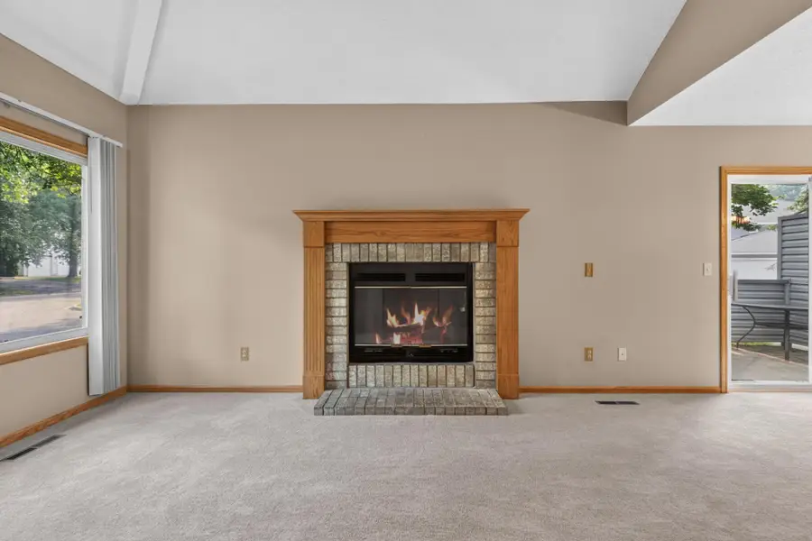 3617 Saint Francis Way #B, Eagan, MN 55123 - #3