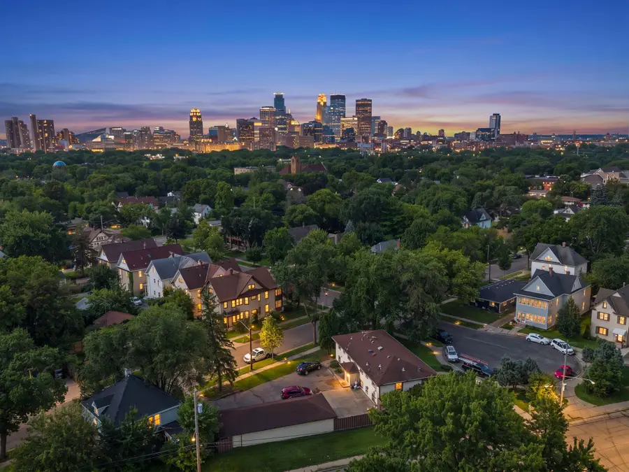 901 4th Street Ne, Minneapolis, MN 55413 - #3