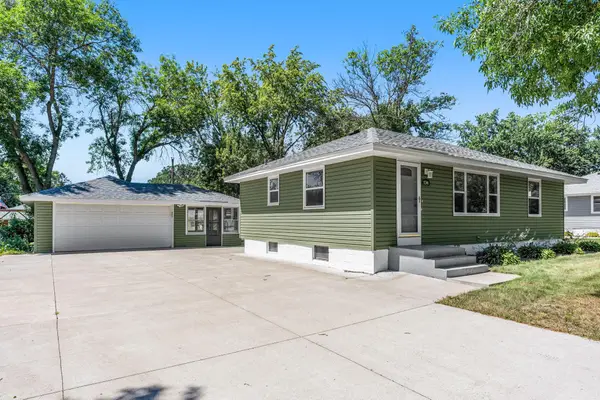 11346 Norway Street Nw, Coon Rapids, MN 55448