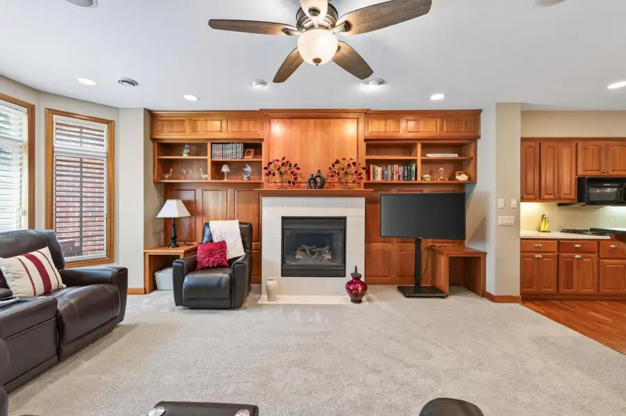 10776 Falling Water Lane #B, Woodbury, MN 55129 - #3