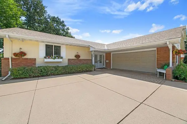 1329 Kassan Drive, South Saint Paul, MN 55075