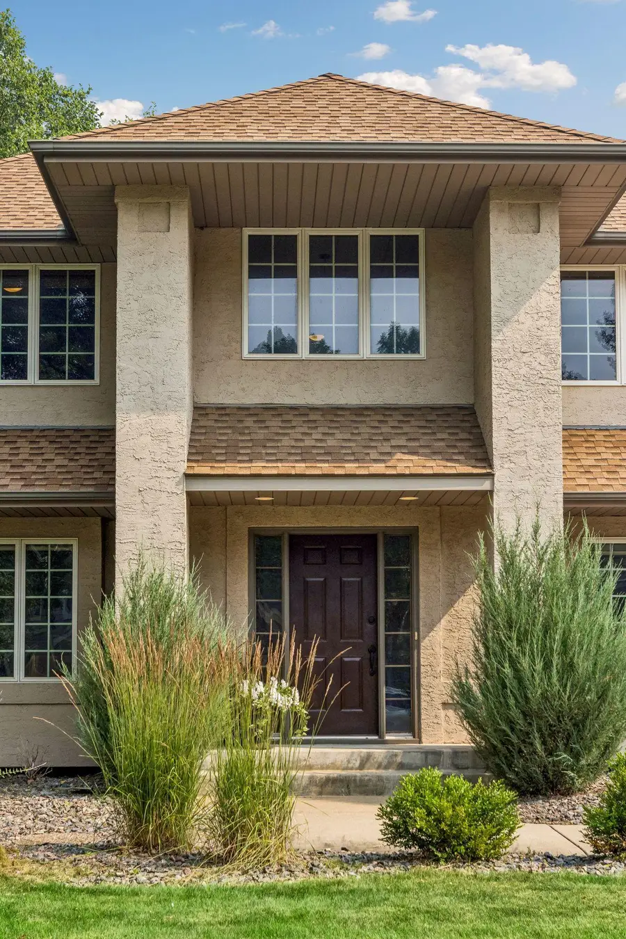 3344 Charleston Drive, Woodbury, MN 55129 - #3