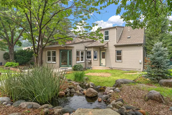 1017 Thomas Avenue S, Minneapolis, MN 55405