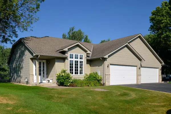 23037 Arrowhead Street Nw, Saint Francis, MN 55070