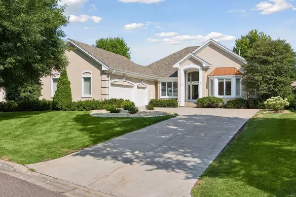 11464 Telluride Trail, Hopkins, MN 55305