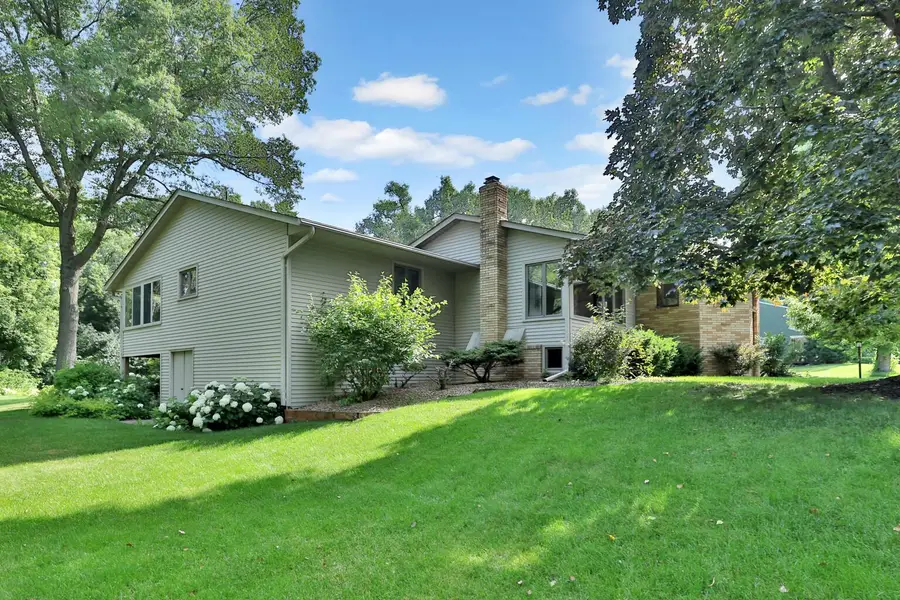 131 Marie Avenue W, Saint Paul, MN 55118 - #3