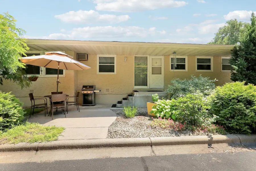 11335 12th Avenue N #3, Minneapolis, MN 55441 - #2