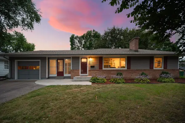 6917 39th Avenue N, Minneapolis, MN 55427