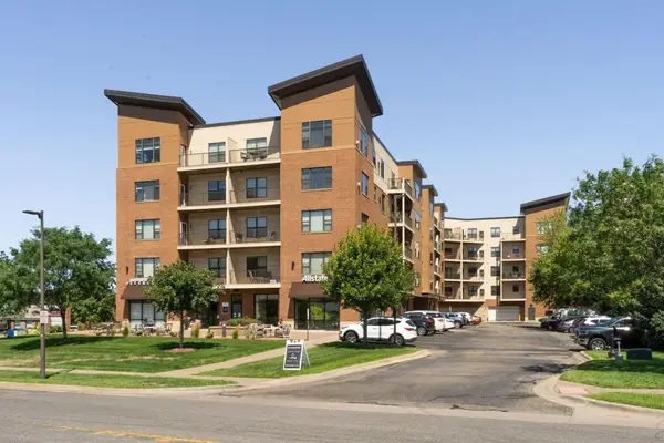 1155 Ford Road #405, Saint Louis Park, MN 55426