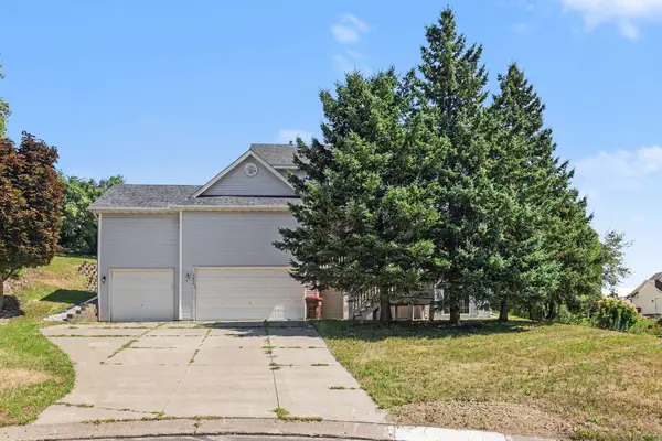3006 Frank Street, Maplewood, MN 55109