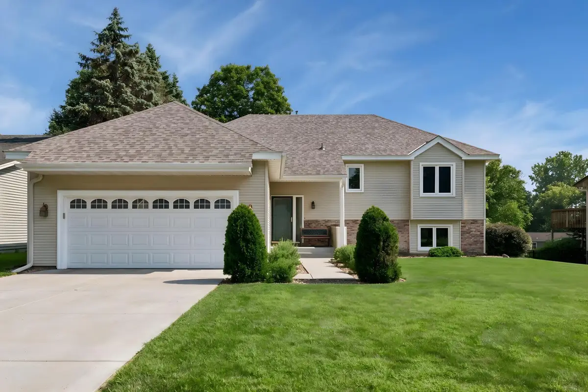 15481 Michele Lane, Eden Prairie, MN 55346 - #1