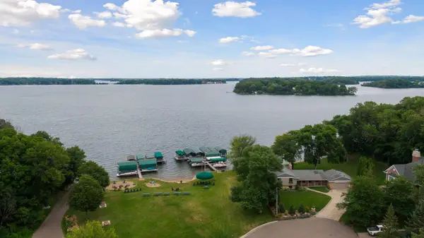 4430 Shady Lane, Minnetrista, MN 55364