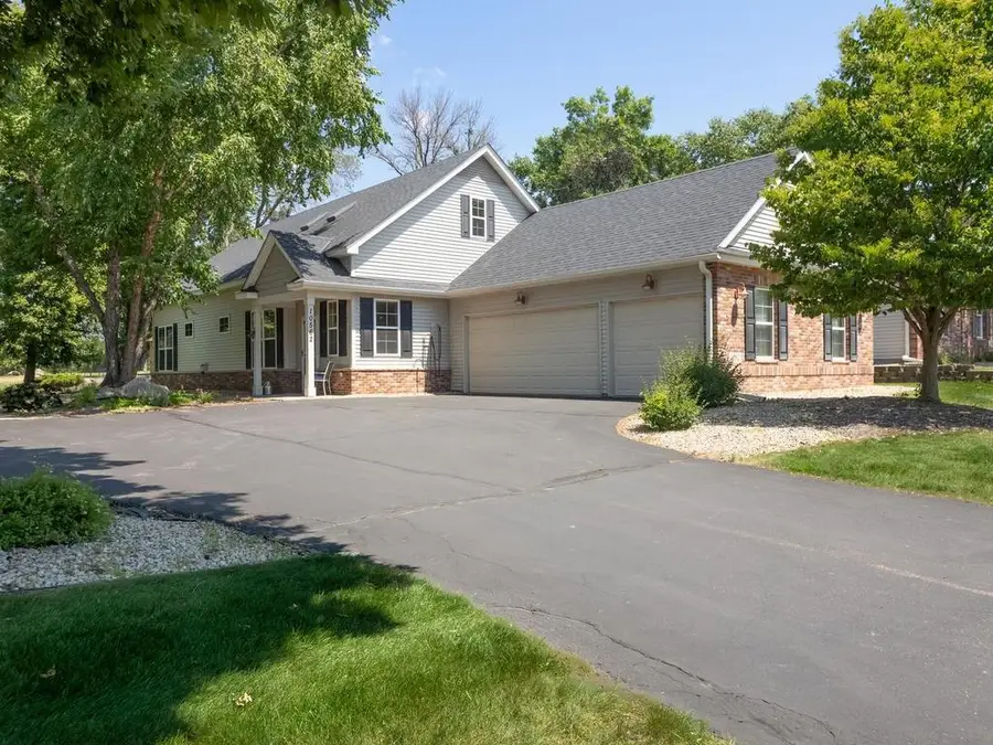 10562 Mississippi Circle N, Minneapolis, MN 55443 - #2
