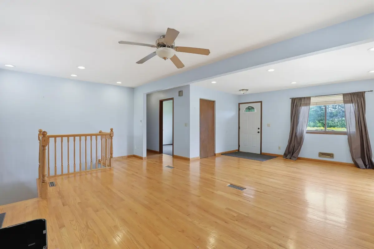 9440 Park Avenue S, Bloomington, MN 55420 - #1