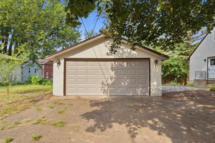 1521 Arkwright Street N, Saint Paul, MN 55130 - #3