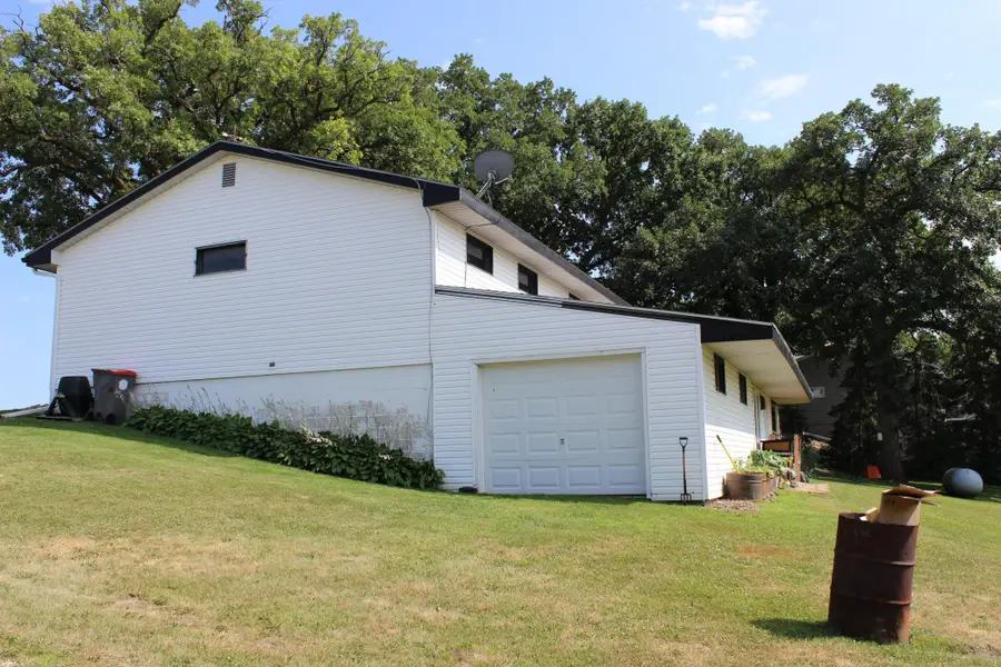 17960 Aaron Heights Nw, Evansville, MN 56326 - #3