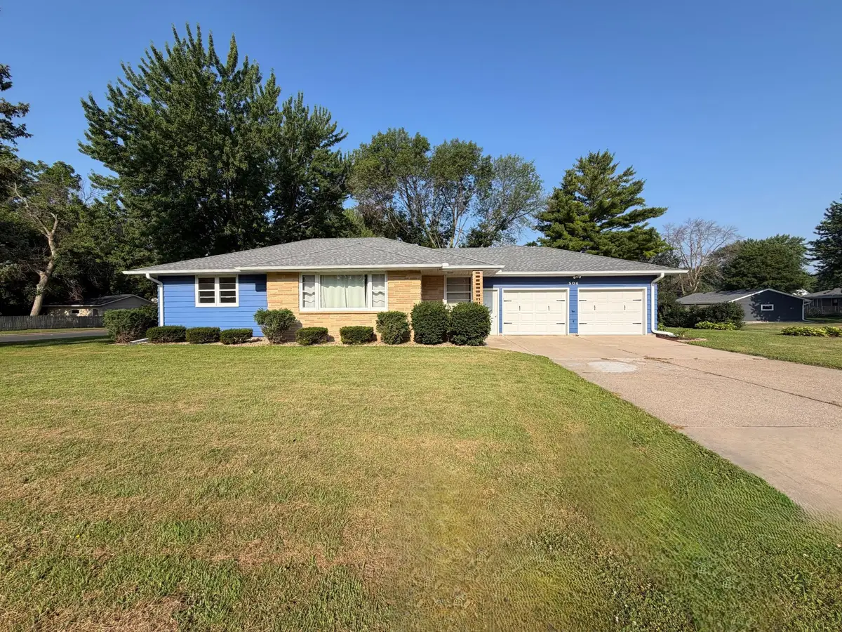 506 1st Avenue Se, New Prague, MN 56071 - #1