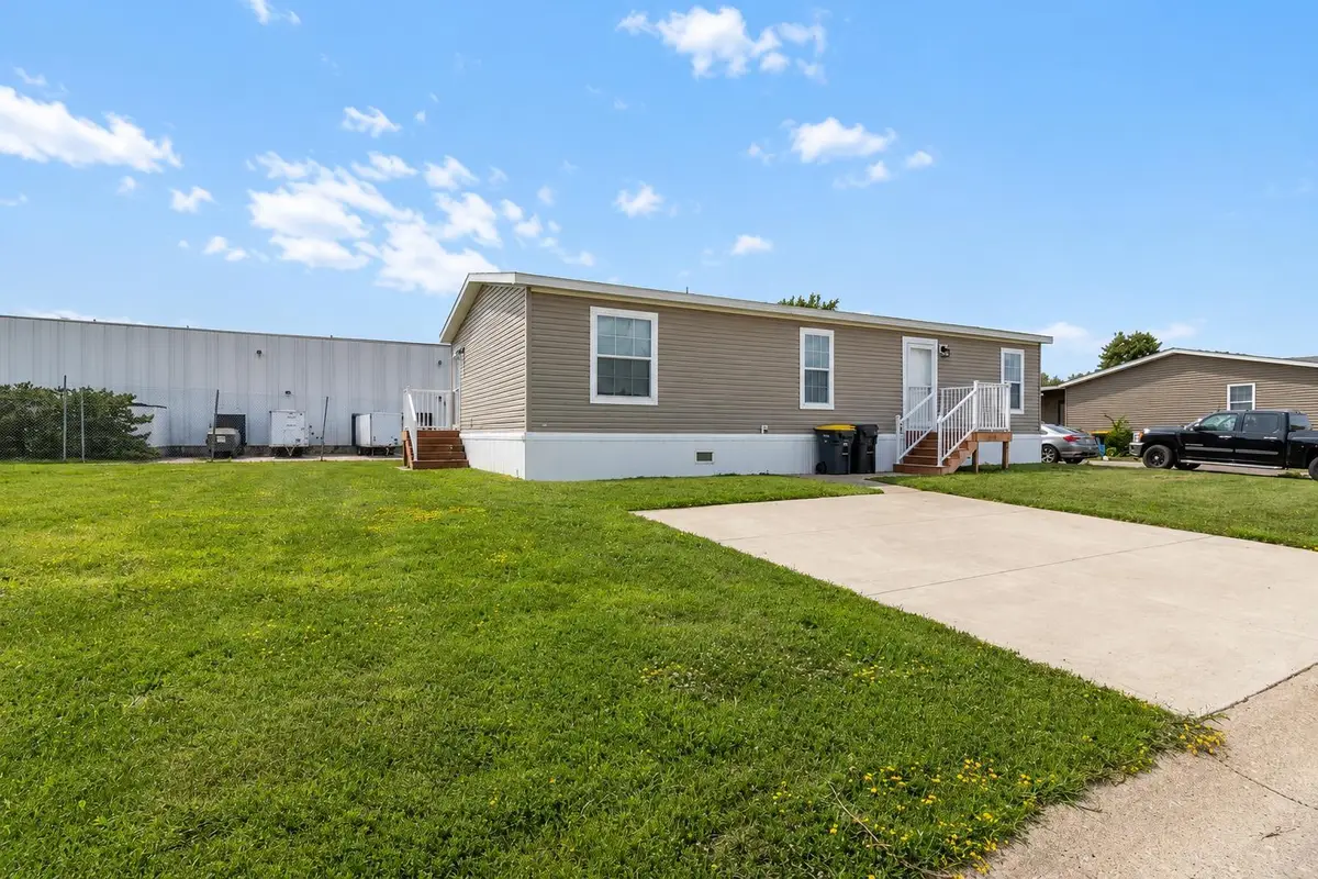 2095 Lancelot Lane, Mankato, MN 56003 - #1
