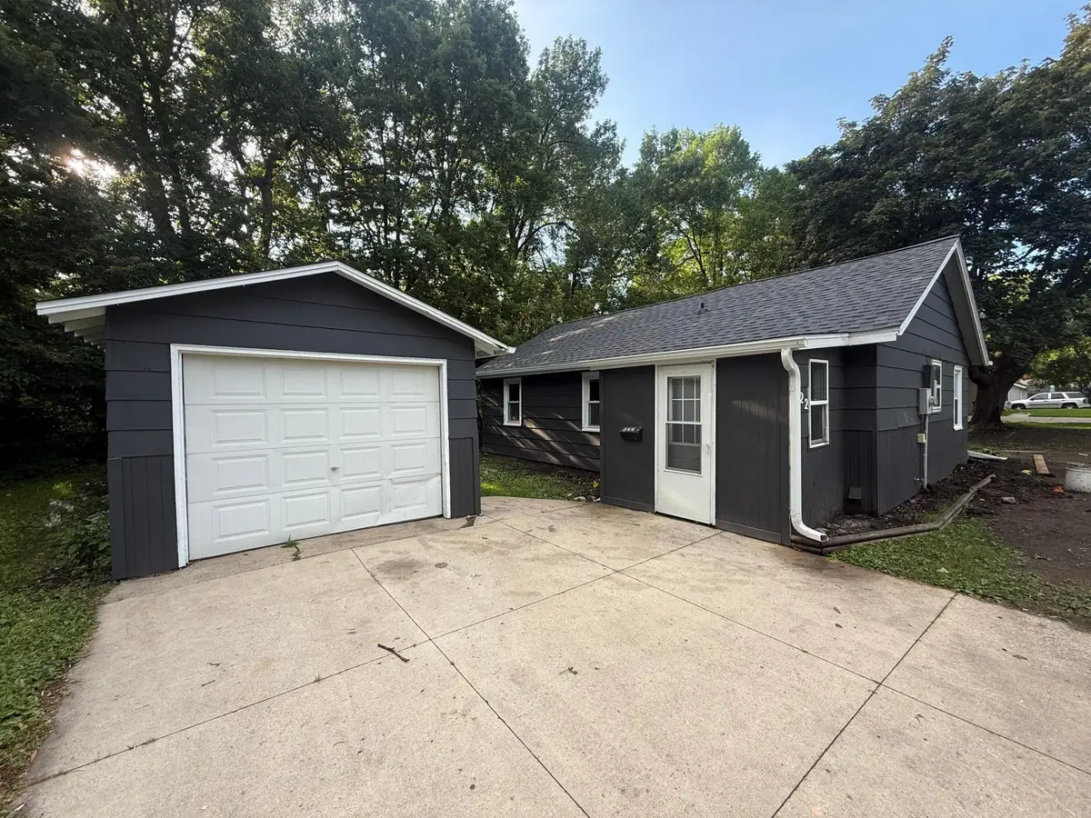 722 11th Street Nw, Willmar, MN 56201 - #1