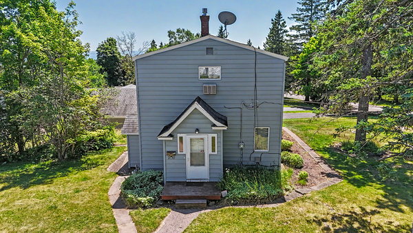 502 Park Street, Duluth, MN 55803