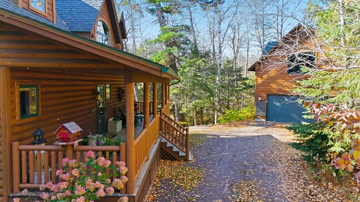 2472 Cliff View Circle, Two Harbors, MN 55616 - #1