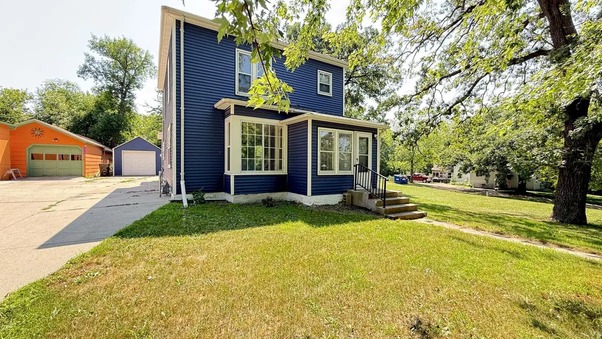 143 Washington Street, Granite Falls, MN 56241 - #1