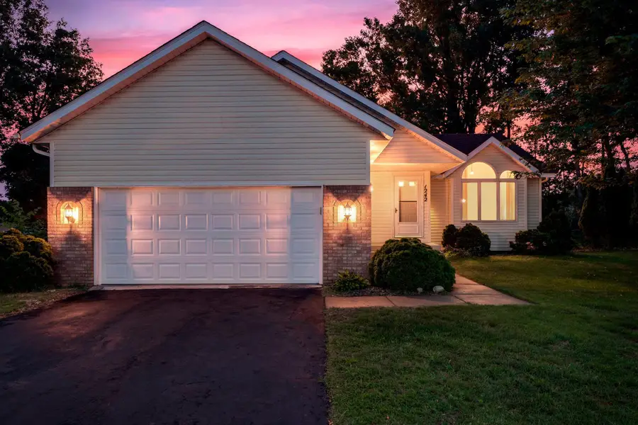 1242 Myrtle Street N, Saint Paul, MN 55119 - #2