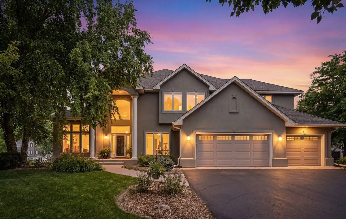 856 Great Oaks Trail, Eagan, MN 55123 - #1