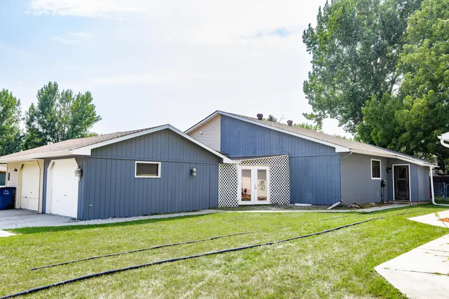 2321 Country Club Parkway, Moorhead, MN 56560 - #3