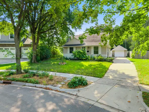 3045 Brunswick Avenue S, Saint Louis Park, MN 55416