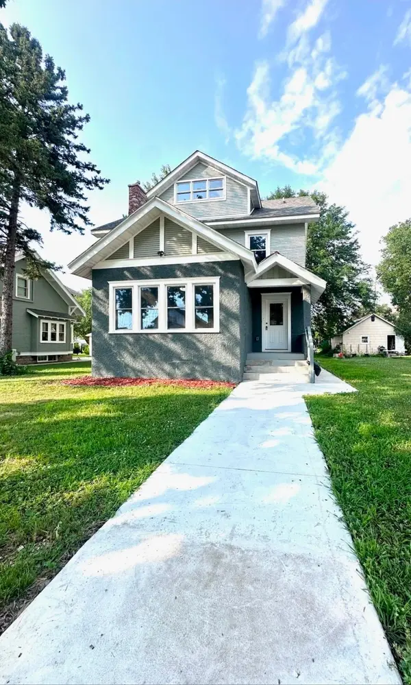 318 2nd Street W, Wabasha, MN 55981