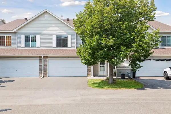 5216 207th Street N, Forest Lake, MN 55025