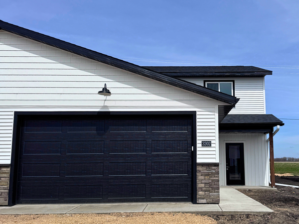 3202 Scotch Lane, Mankato, MN 56001