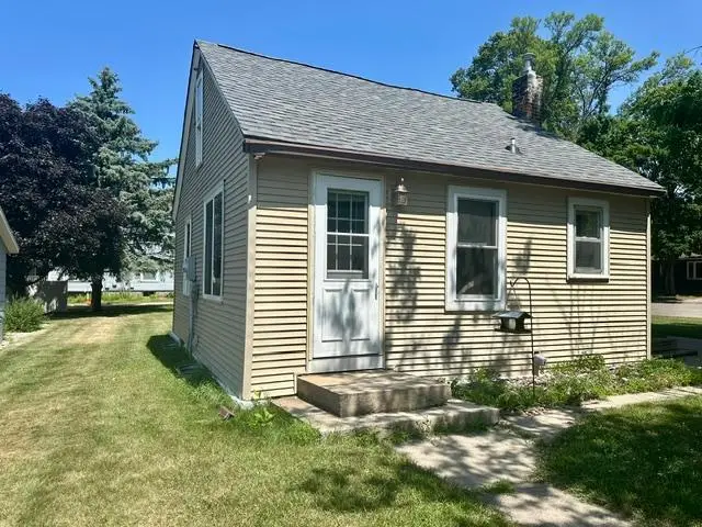 521 5th Avenue E, Alexandria, MN 56308 - #2