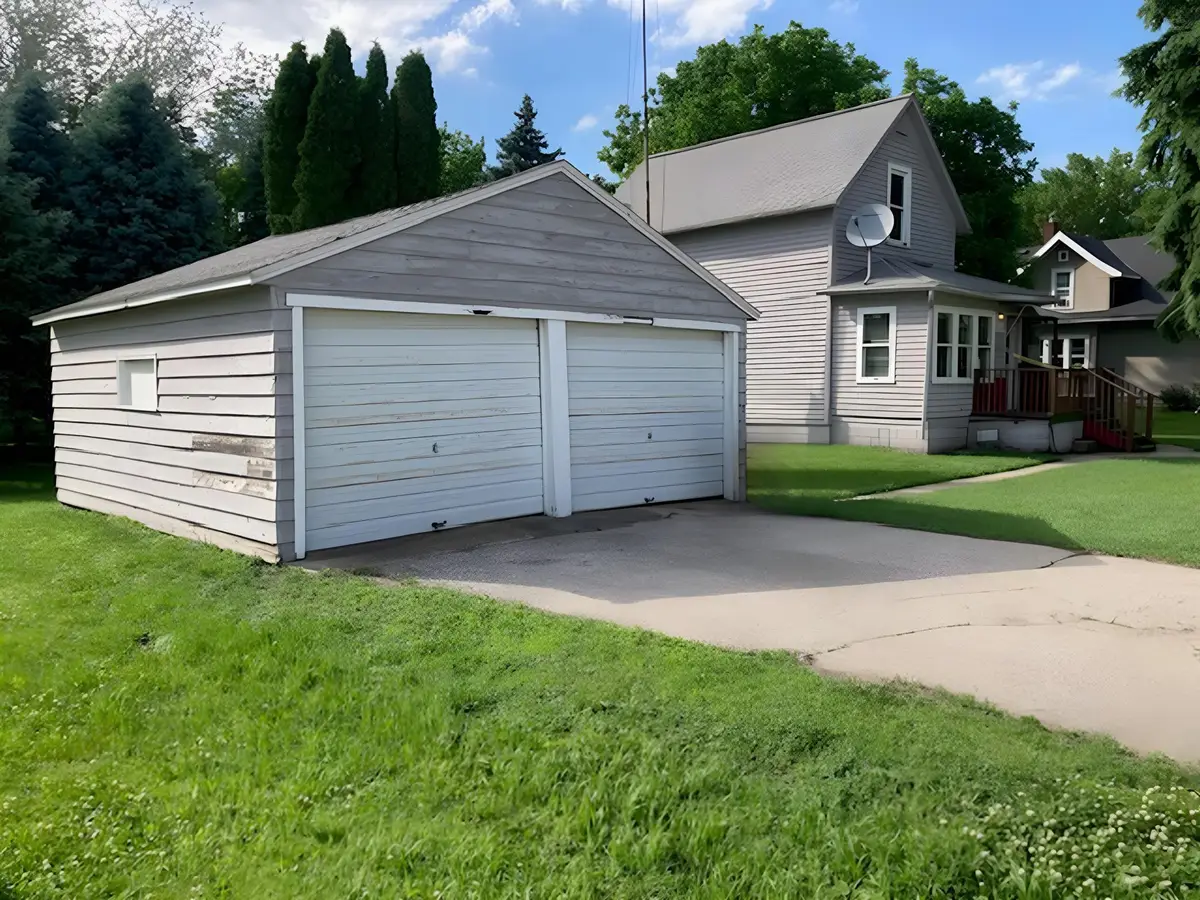 214 2nd Street Nw, Pennock, MN 56279 - #1