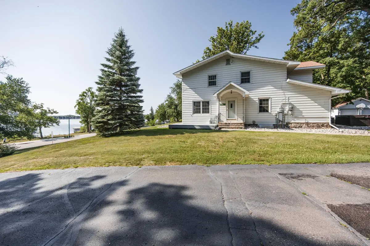 1104 W Lake Drive, Detroit Lakes, MN 56501 - #1