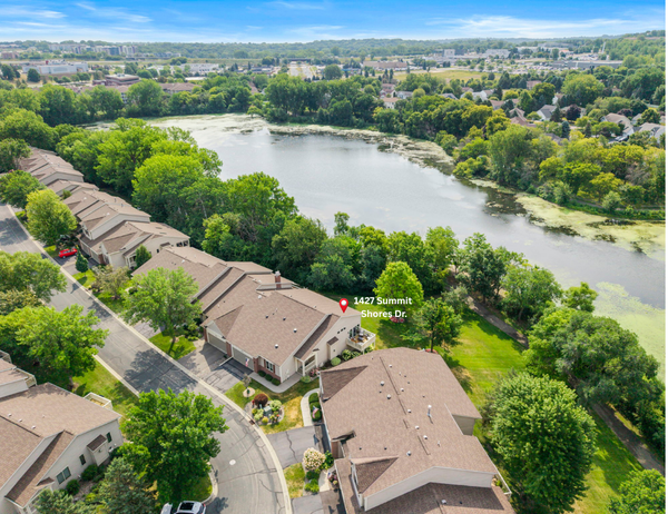 1427 Summit Shores Drive, Burnsville, MN 55306
