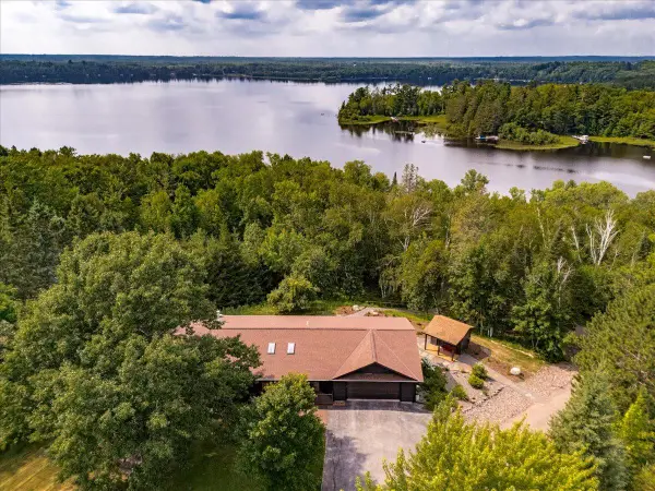 3801 S Lake Road, Moose Lake, MN 55767