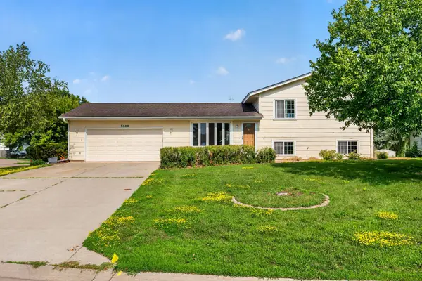 7430 170th Court W, Rosemount, MN 55068