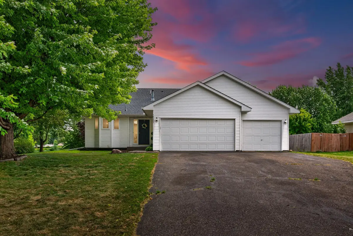 10607 56th Street Ne, Albertville, MN 55301 - #1