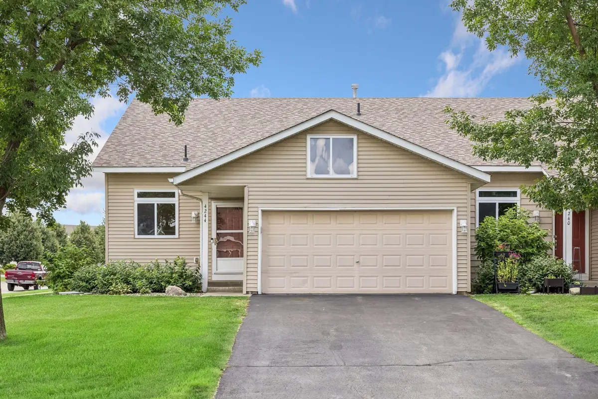 4244 Jarmann Lane, Shakopee, MN 55379 - #1