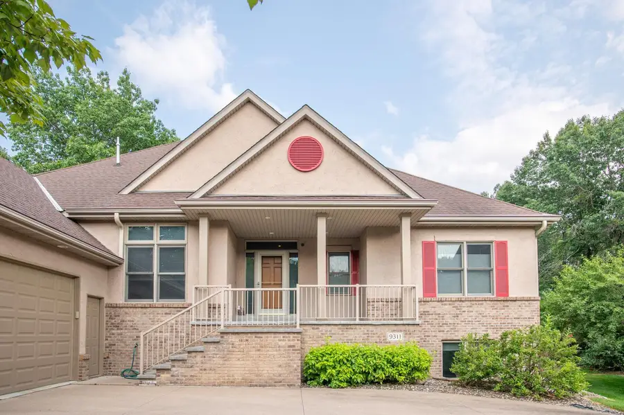 9311 Harpers Court Ne, Blaine, MN 55449 - #2