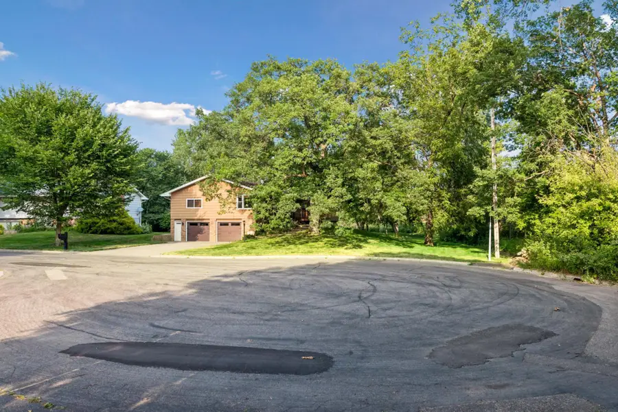 1643 Millwood Avenue, Roseville, MN 55113 - #2